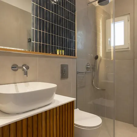 Natalia Apartment Kalámi