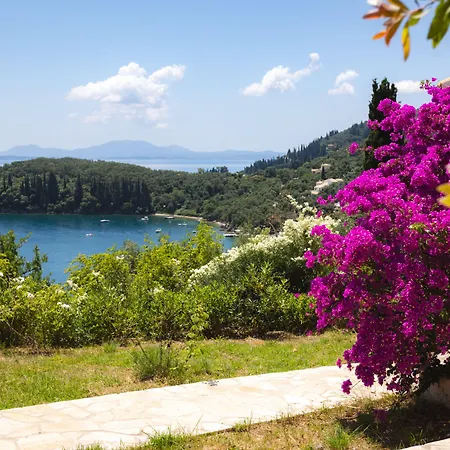 Apartment Natalia Kalámi