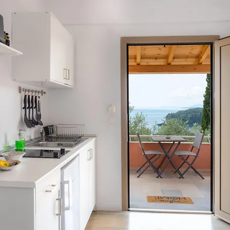 Apartment Natalia Kalámi